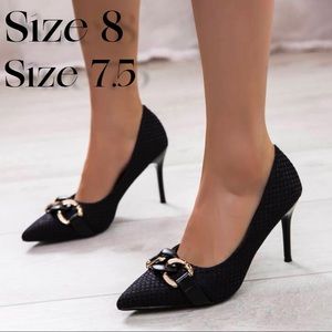 New women Chain Decor Point Toe Court Pumps size 8 and 7.5